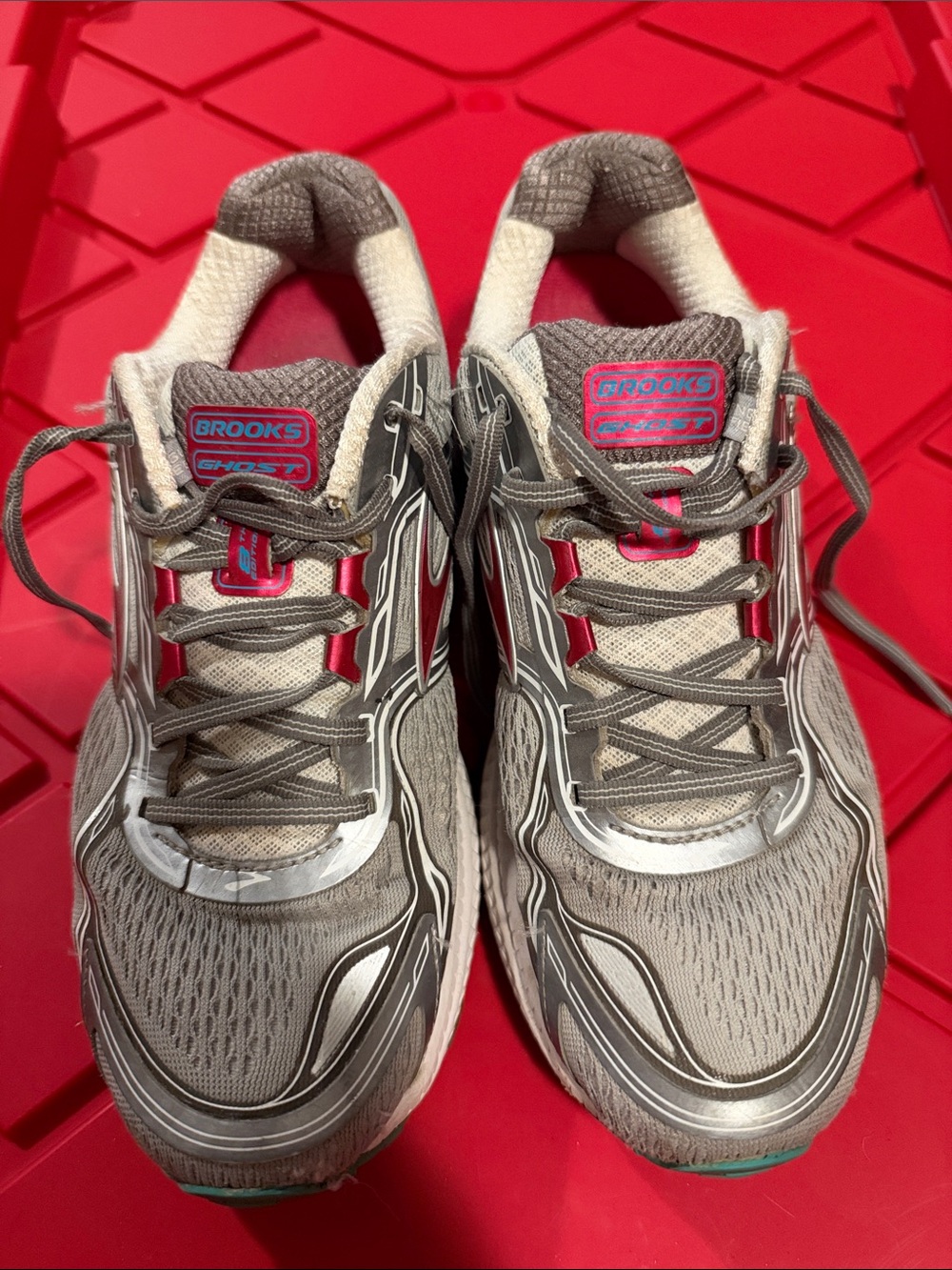 Brooks Ghost Gray with Pink Accent Women's Running Shoes